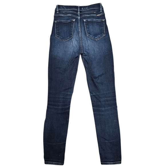 m jeans by maurices™ Cool Comfort High Rise Destructed Button Fly Jegging - Picture 5 of 6